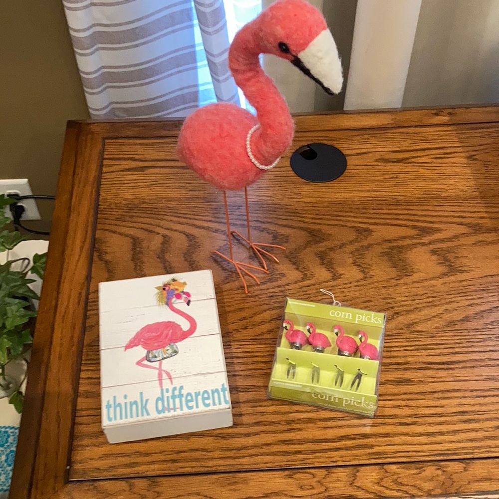 FLAMINGO BUNDLE 🏖🦩